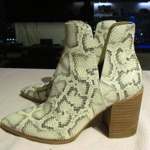 Steve Madden Kaylah Pointed Toe